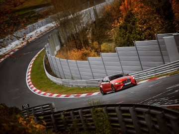 Jaguar XE SV Project 8 &ndash; Najszybszy sedan na N&uuml;rburgringu